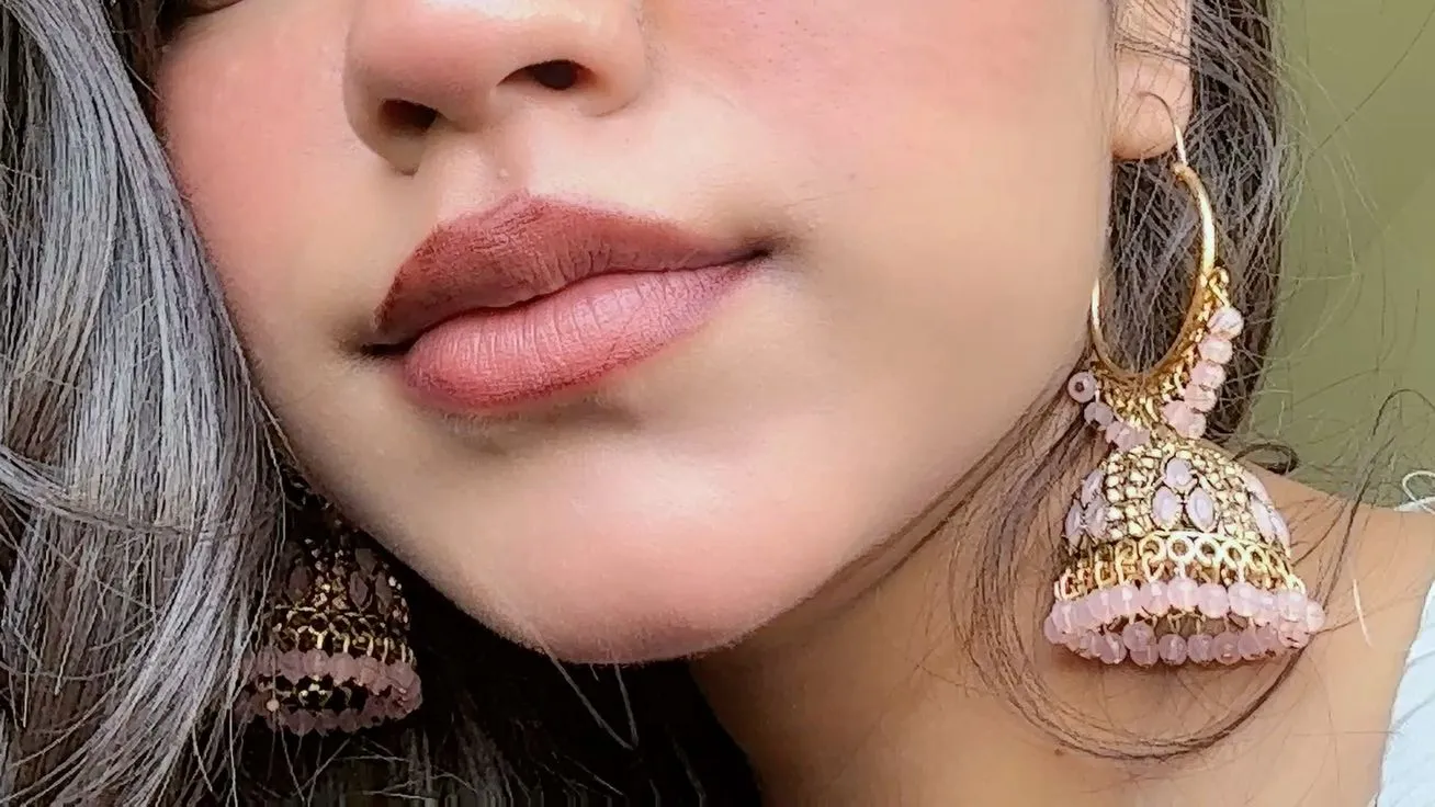 Lip Plumping Care | Fuller Lips Naturally  at Kritika Ladies Parlour Patna